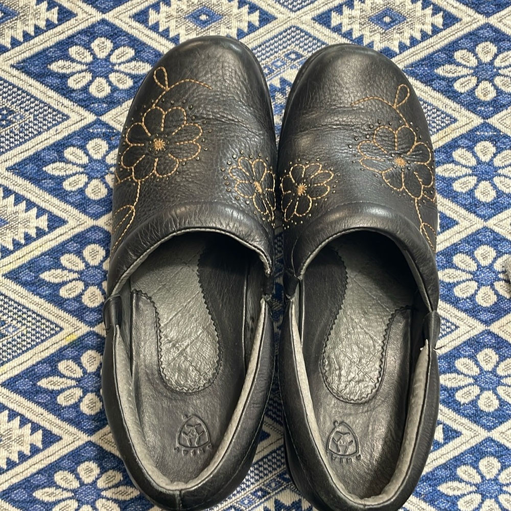 Black with gold flower detail  gently worn but so amazing & comfortable